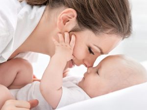 دلبستگی ایمن چیست؟ انواع دلبستگی کدام اند؟ راهکارهای ایجاد دلبستگی ایمن